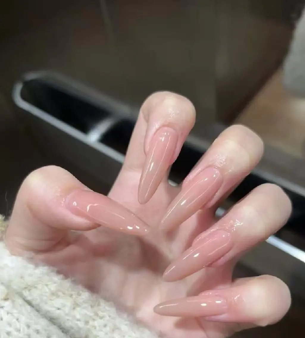 ネイル ハンドネイル クイーンズ　ネイル yukaのネイルデザイン