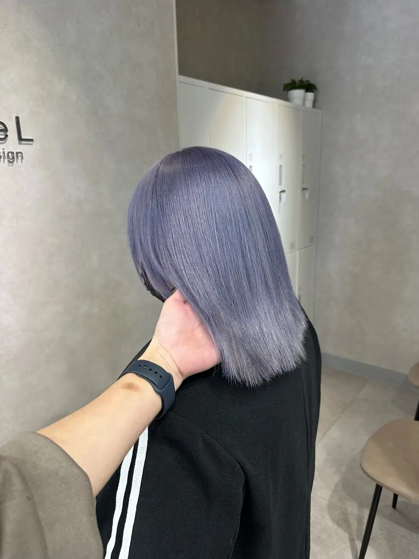 ミディアム ヘアカラー ジゼル小倉谷内尾祐音 ケアブリーチのヘアスタイル