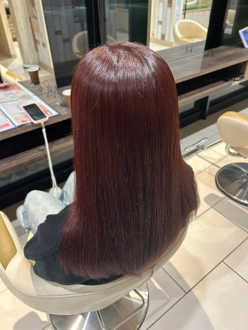 カラー 冨岡 柚希のヘアスタイル
