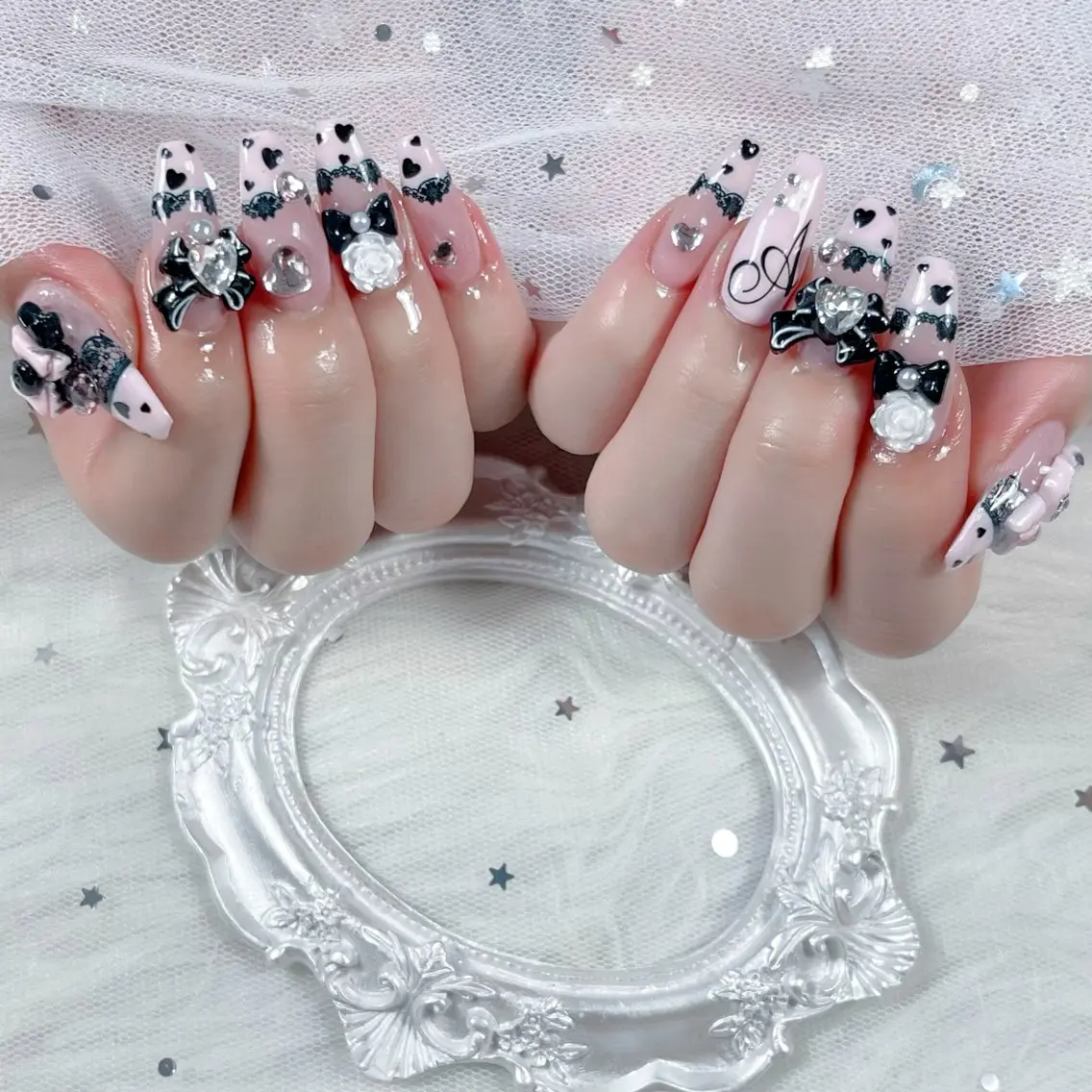 ネイル Hin Hana Nailのネイルデザイン