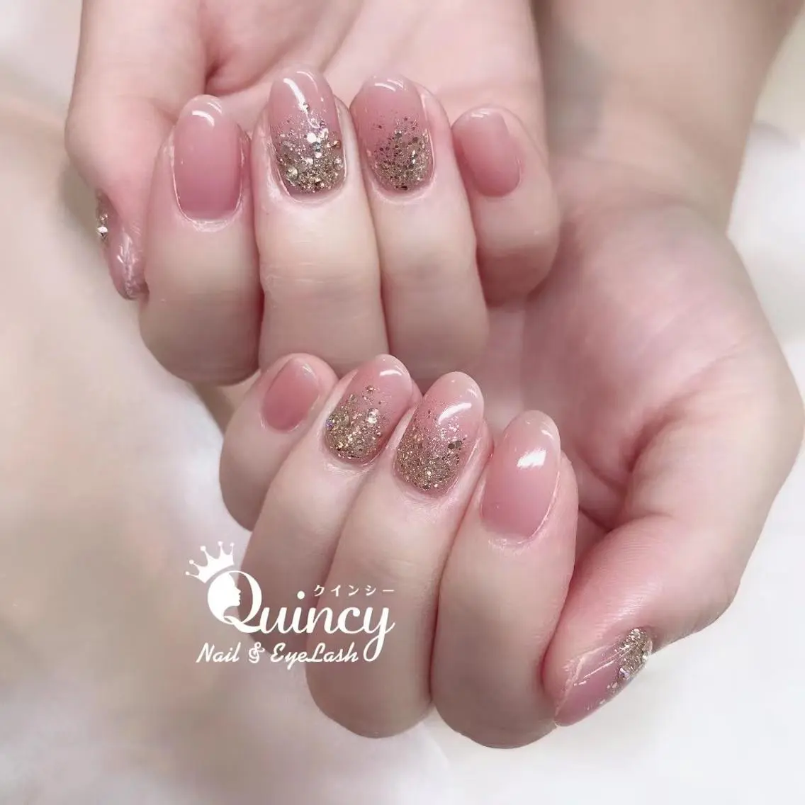 ネイル Quincy ネイル&アイラッシュのマツエク・マツパデザイン