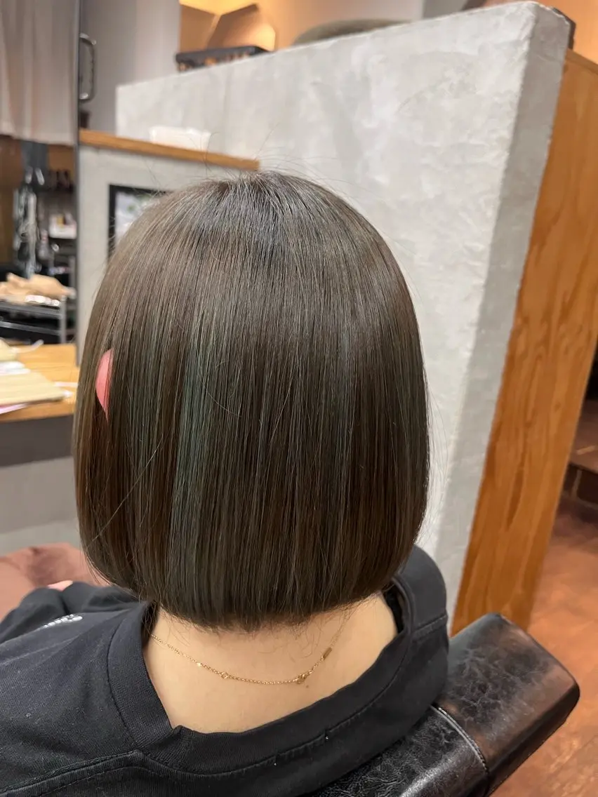ショート ボブ 縮毛矯正 カット 縮毛矯正 ルプラボウ 永友愛梨 /韓国/ダメージレスのヘアスタイル