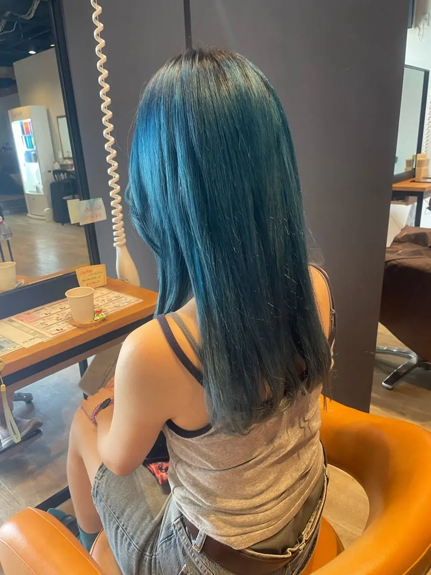 ロング カラー ブルーカラー ヘアカラー トリートメント 髪質改善/ブリーチ 田代 龍我のヘアスタイル