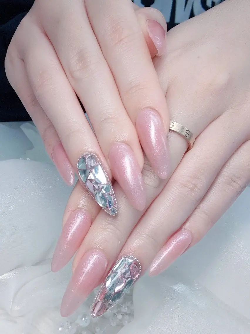 ネイル チークネイル 長さ出し フラッシュネイル フレンチネイル ジェルネイル Chouette Nailのネイルデザイン