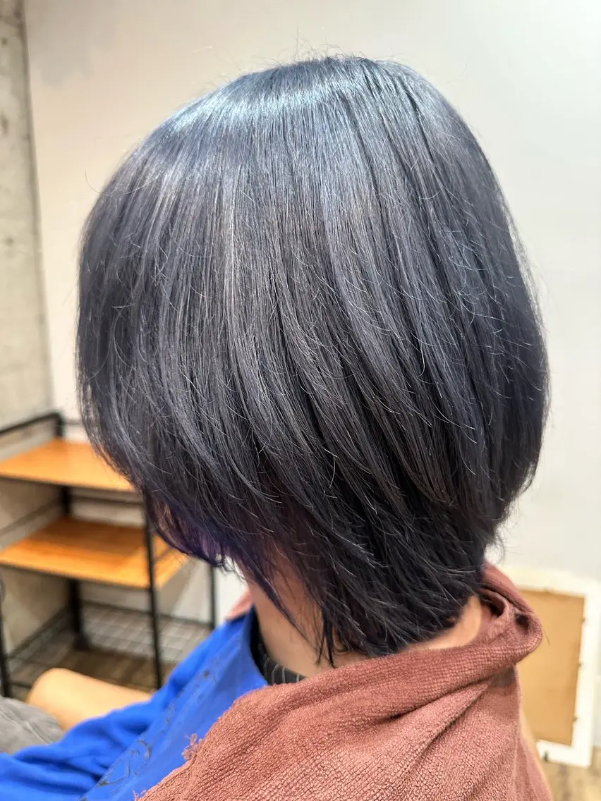ミディアム カラー メンズ メンズブリーチ アッシュ アッシュグレー ブリーチ オレンジ ヘアカラー トリートメント 🫧MANA🫧縮毛 矯正モデル募集中🧡のヘアスタイル