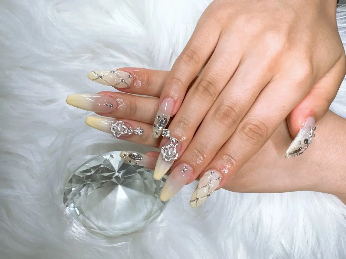 ネイル 持ち込み nail salon OnRのネイルデザイン