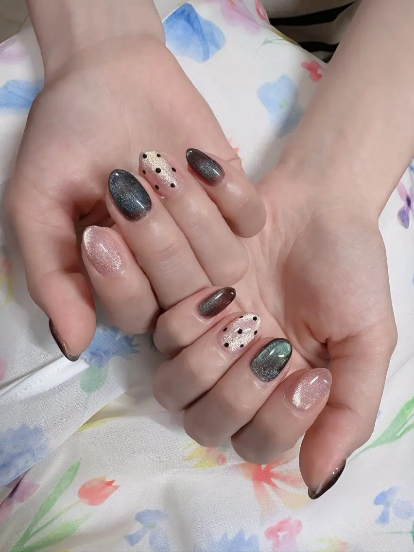 ネイル ハンドネイル Mira Nail Studioのネイルデザイン