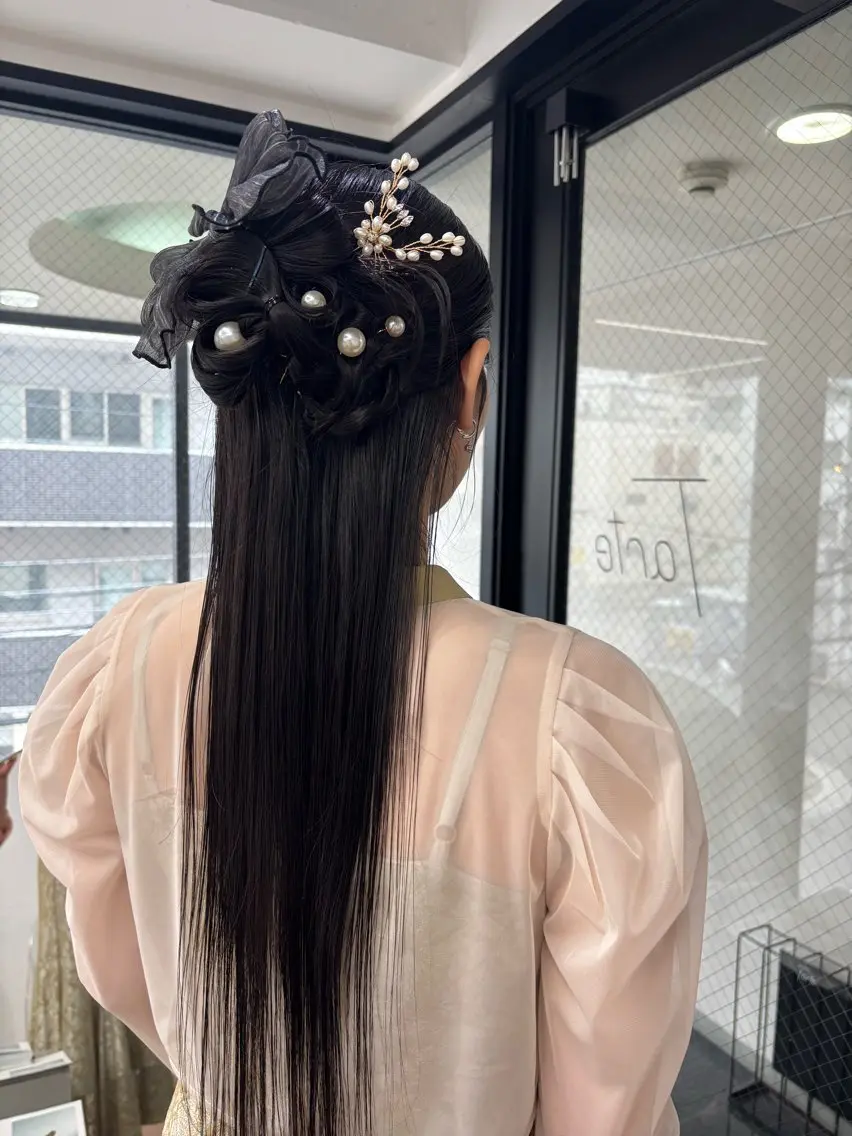 ロング ヘアアレンジ ハーフアップ 似合わせカット ツヤカラー/和田陽向のヘアスタイル