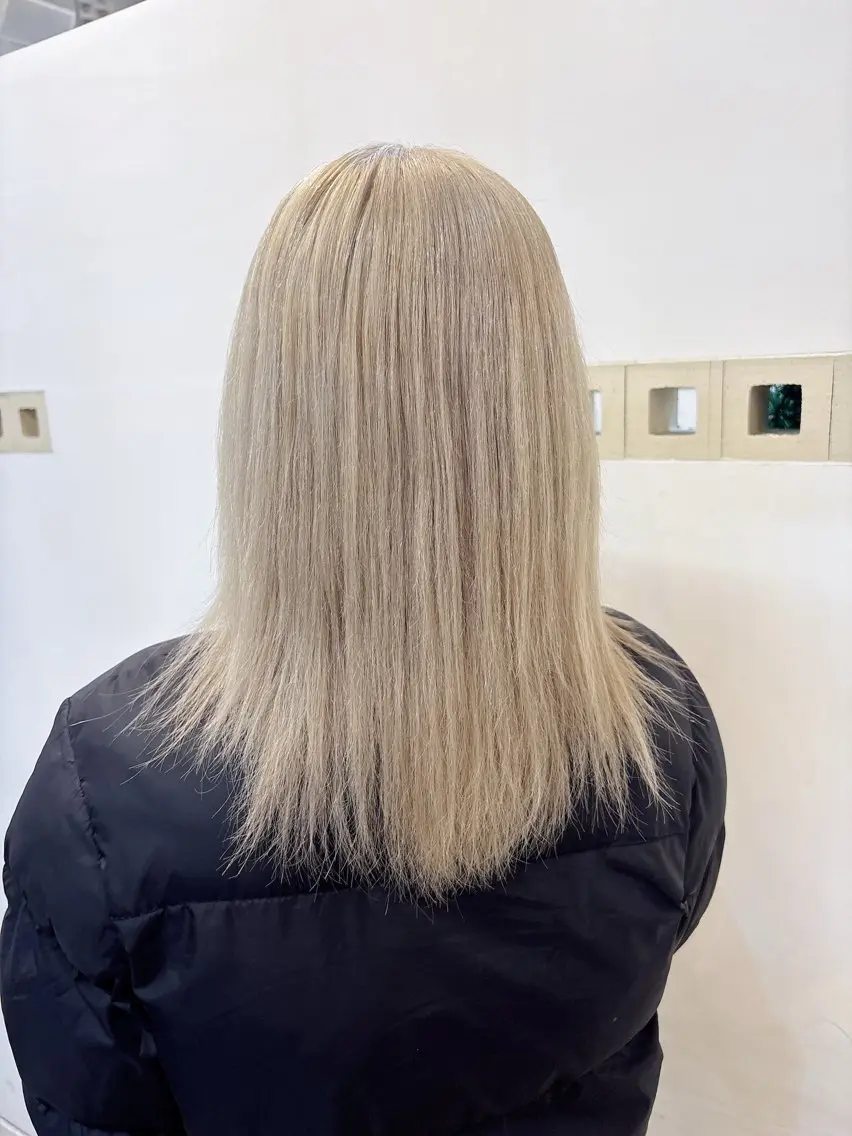 カラー ブリーチ ヘアカラー トリートメント BRAS ナカガワのヘアスタイル