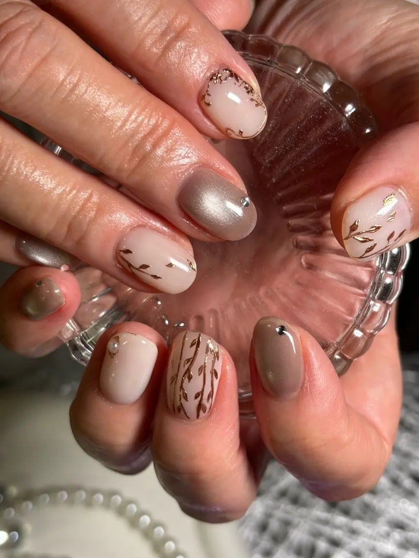 ネイル ハンドネイル .8 HAREのネイルデザイン
