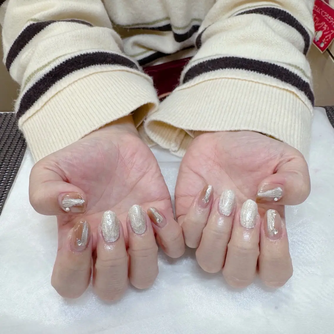 ネイル ブラウン ニュアンスネイル maruyasu. yのネイルデザイン