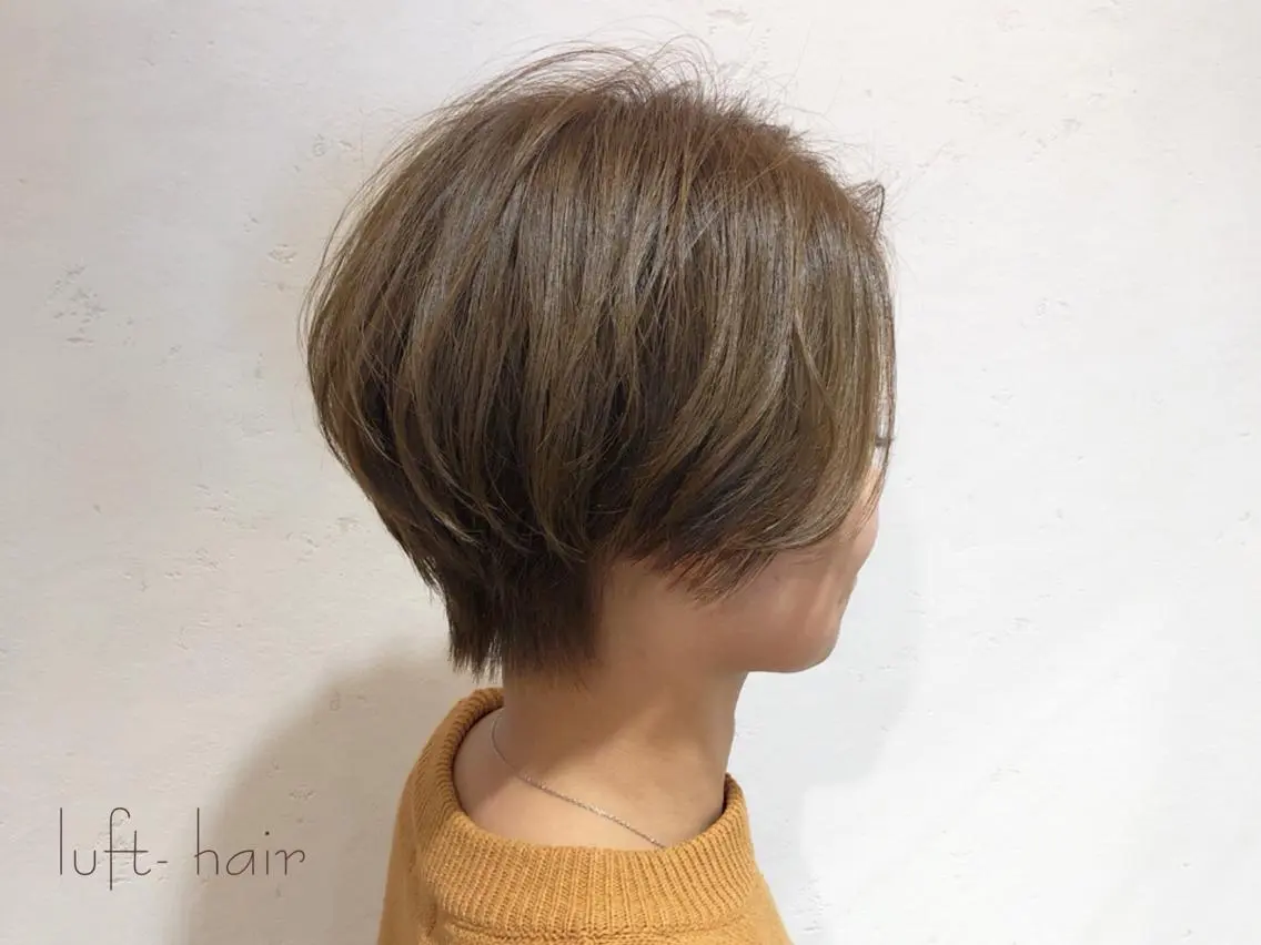 ショート カラー むらかみ みかのヘアスタイル