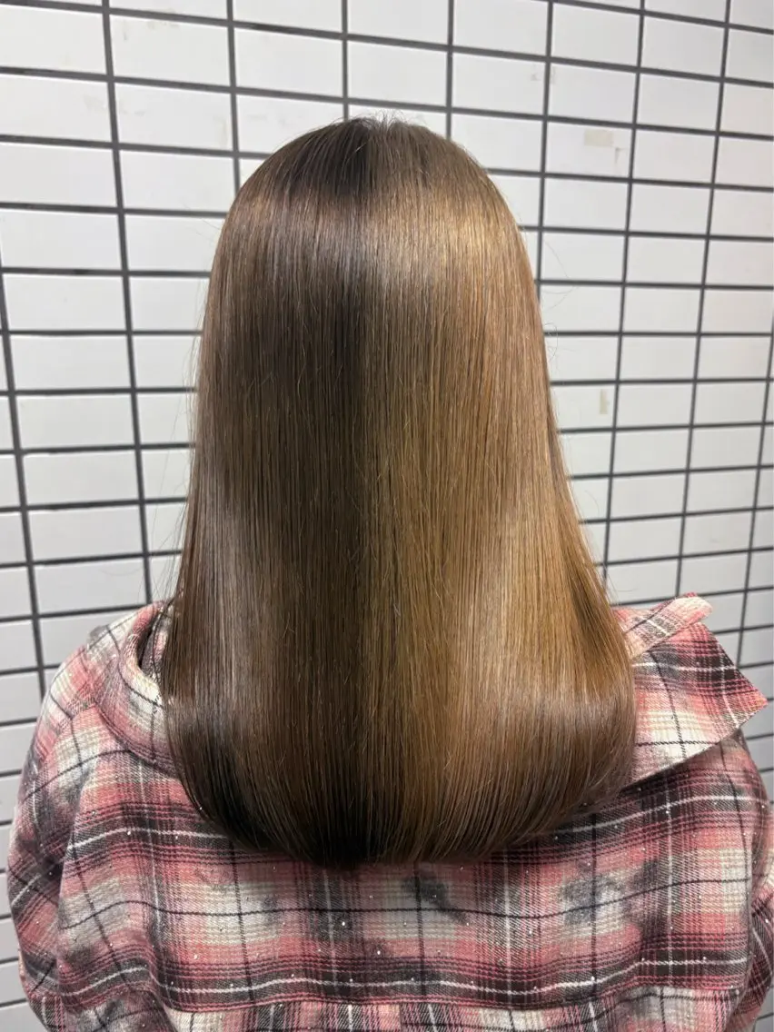 カラー ヘアカラー カットモデル募集 KAREN🐨🤍のヘアスタイル