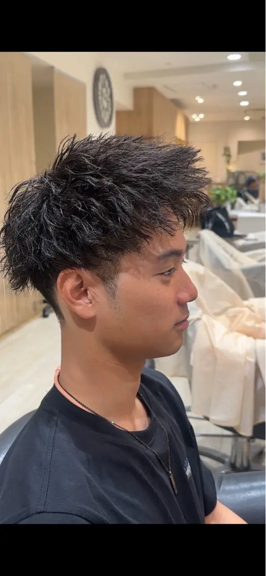 メンズ カット パーマ はるひ☺︎ 曲がる縮毛矯正のヘアスタイル
