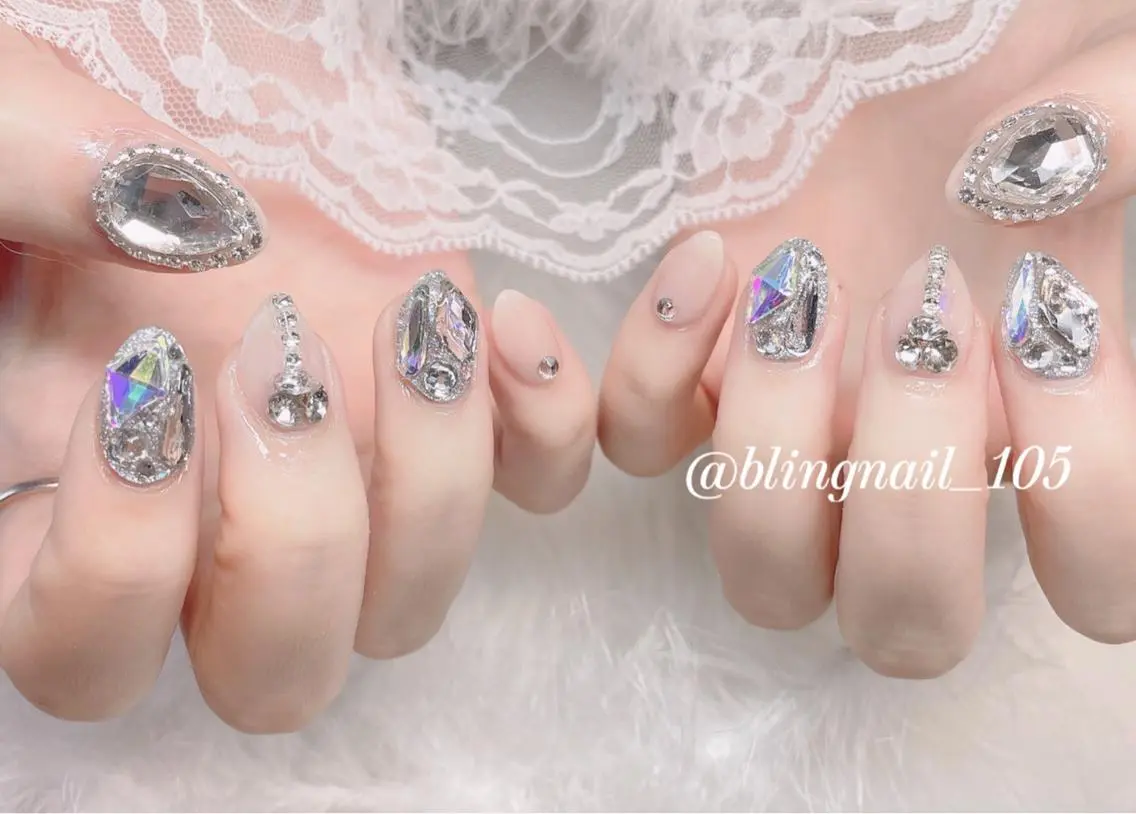 ネイル 24時まで❤︎韓国、 ワンホンネイルのネイルデザイン