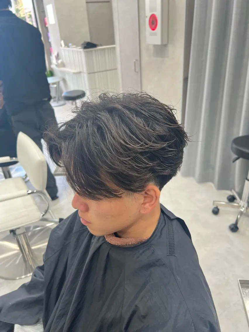 パーマ メンズ フェザーパーマ メンズパーマ カット パーマ SENA 再現性 パーマと縮毛矯正のヘアスタイル