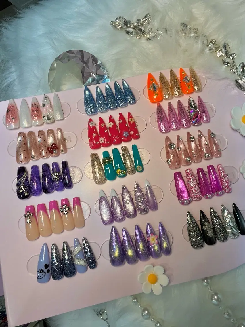 ネイル ハンドネイル Leo Nailのネイルデザイン