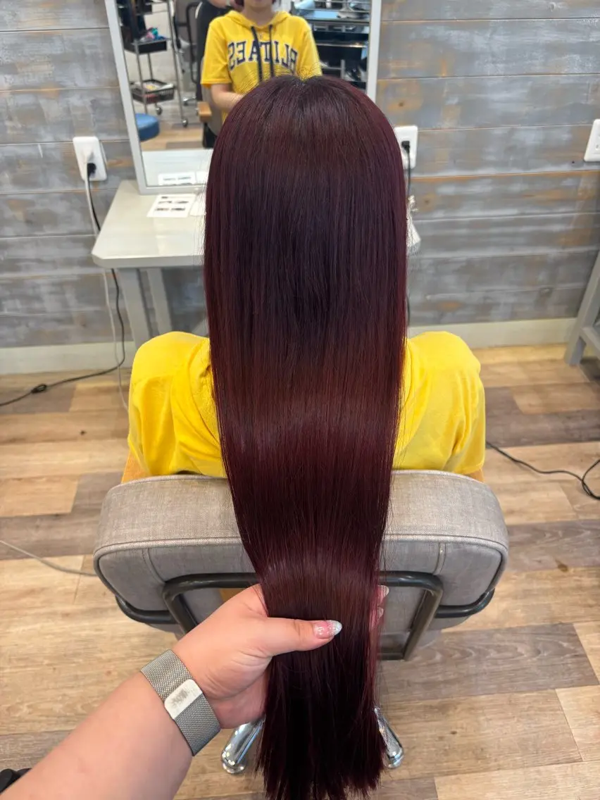 ロング カラー ブリーチ ブリーチなしカラー レッドカラー トリートメント ヘアカラー 🌟きりさわ🌟 モデル募集中のヘアスタイル
