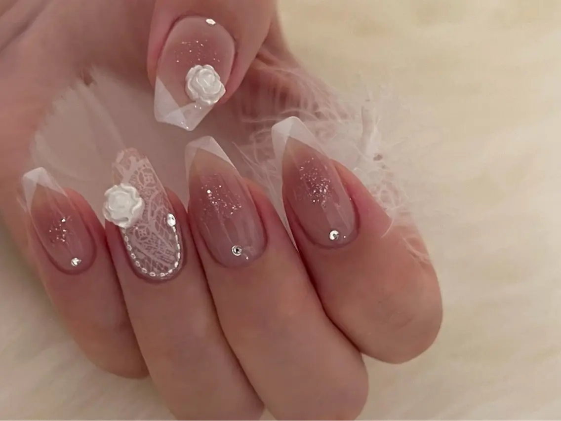ネイル オーロラネイル チークネイル フットネイル フレンチネイル ジェルネイル ハンドネイル ハンドケア NEW NAIL💞 yukiのネイルデザイン