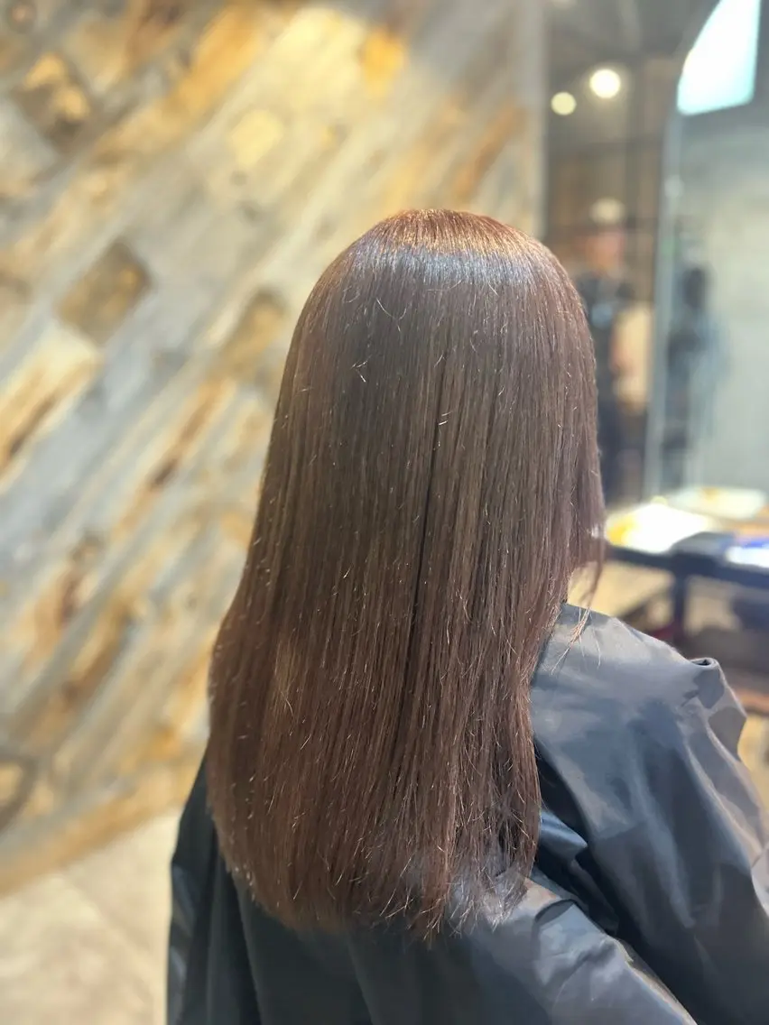 ロング 手嶋 杏梨のヘアスタイル