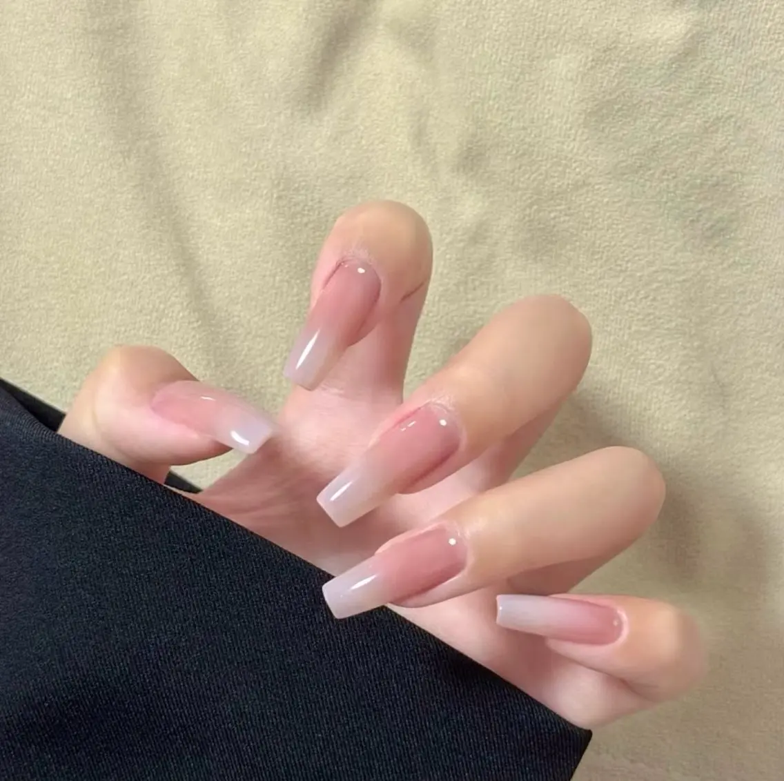 ネイル チークネイル 長さ出し フレンチネイル ガーリー 韓国ネイル sun nail池袋 モデル募集のネイルデザイン