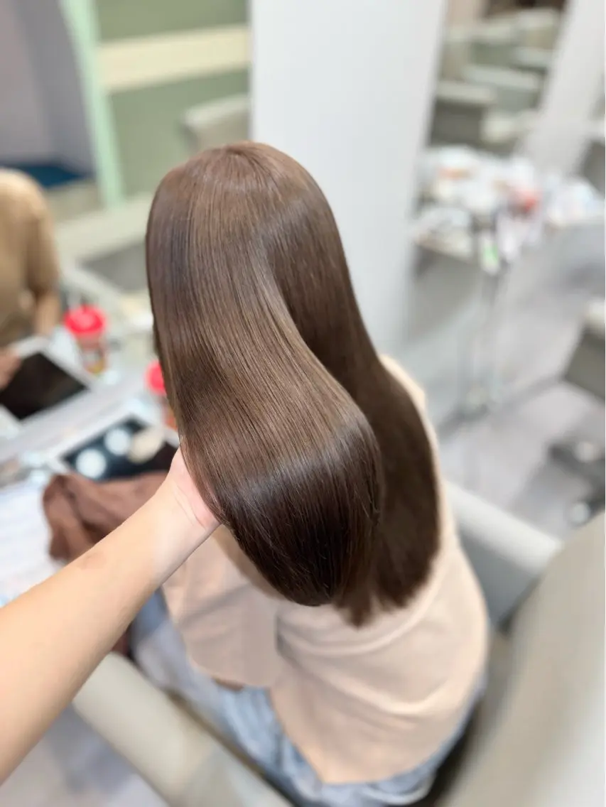 カラー ベージュカラー 透明感カラー ヘアカラー amane໒꒱うる艶 ブリーチ透明感カラーのヘアスタイル