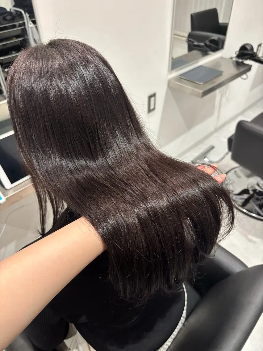 セミロング カラー ベージュカラー 透明感カラー グレージュ イルミナカラー ラベンダーカラー カット ヘアカラー トリートメント レイヤーカット🎀× 韓国風🇰🇷正源のヘアスタイル