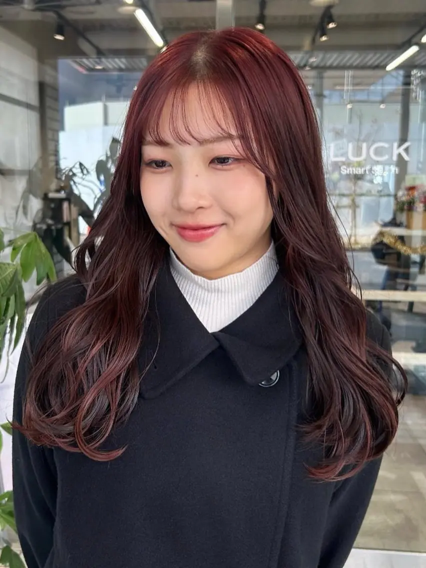 ロング カラー ブリーチ ダブルカラー イルミナカラー ブリーチなしカラー ボブ カット ヘアカラー トリートメント LUCK 本厚木店のヘアスタイル