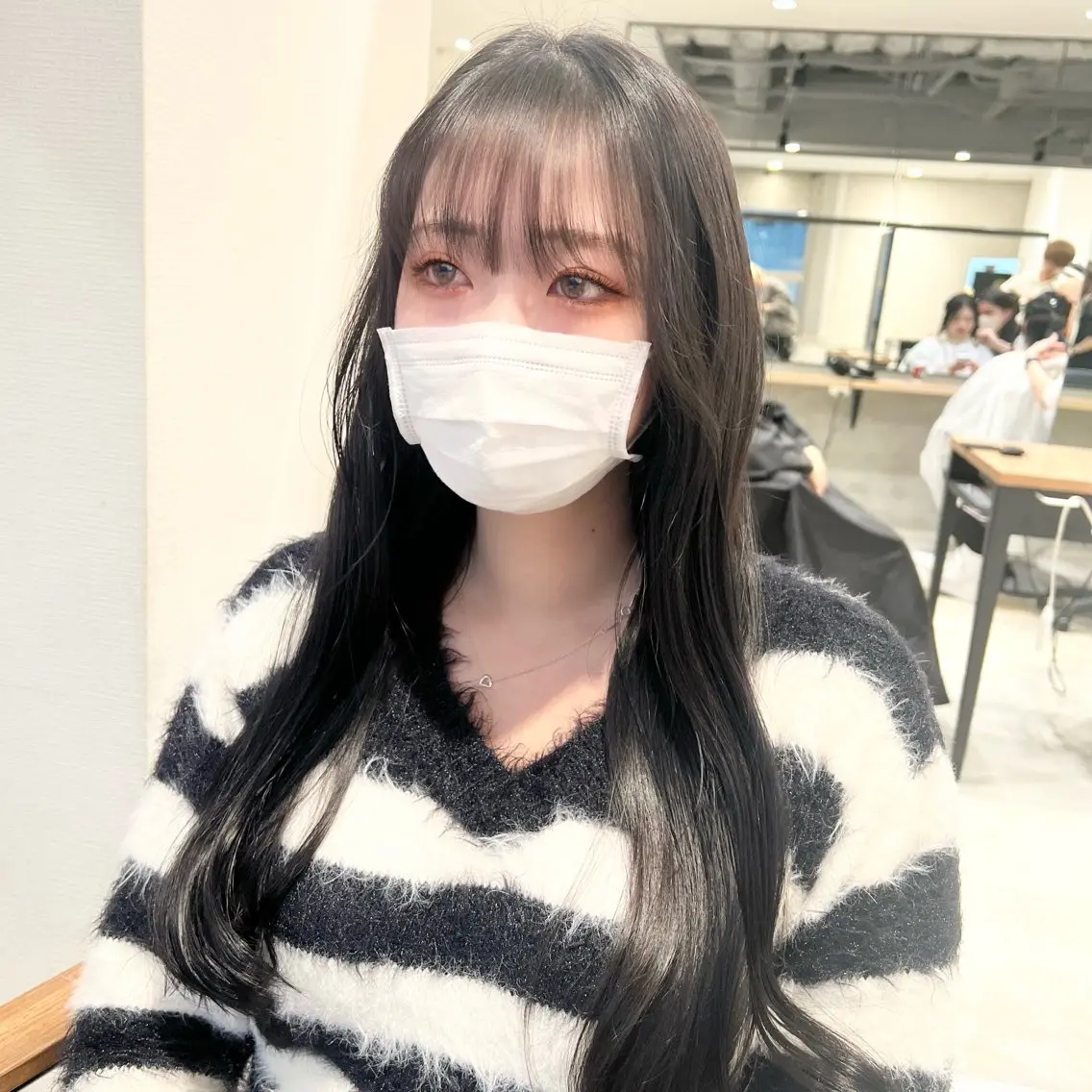 ロング カラー 透明感カラー ダークグレー ヘアカラー トリートメント 髪質改善/韓国ヘア 顔まわり特化yutoのヘアスタイル