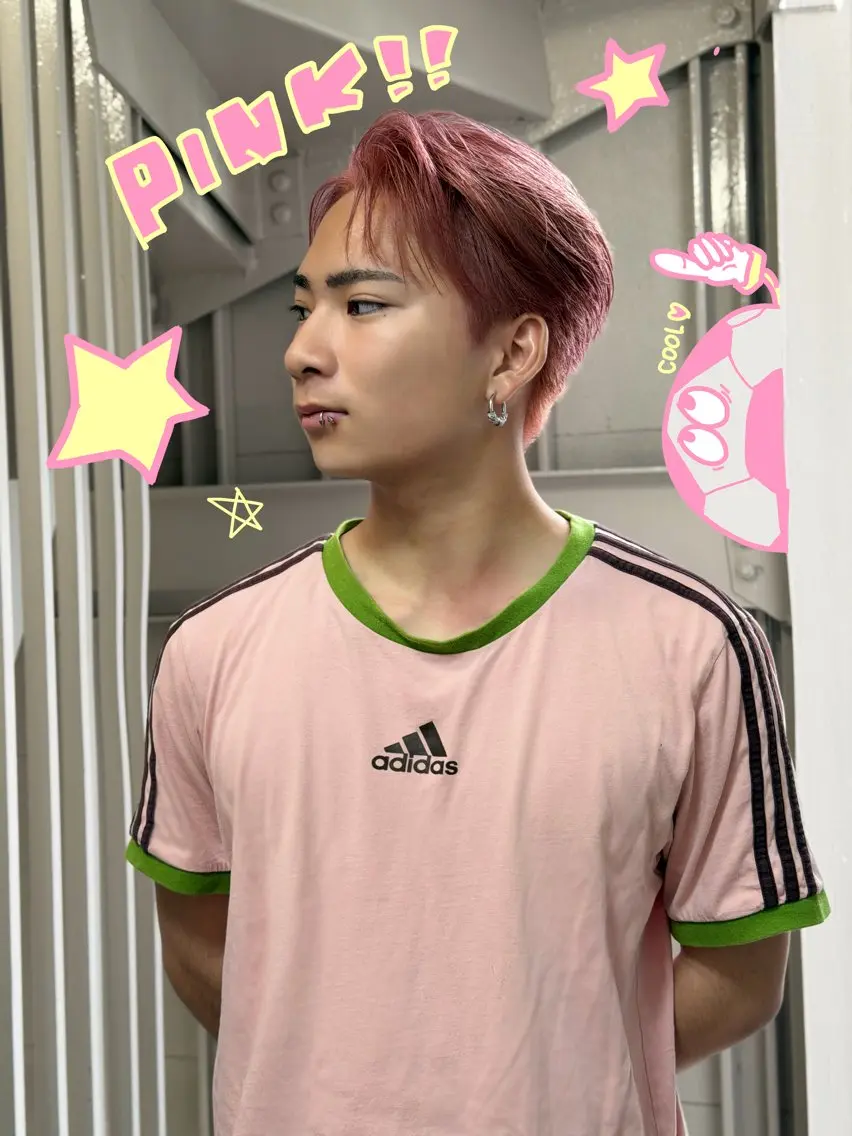 ショート カット ヘアカラー 楠原 透羽のヘアスタイル