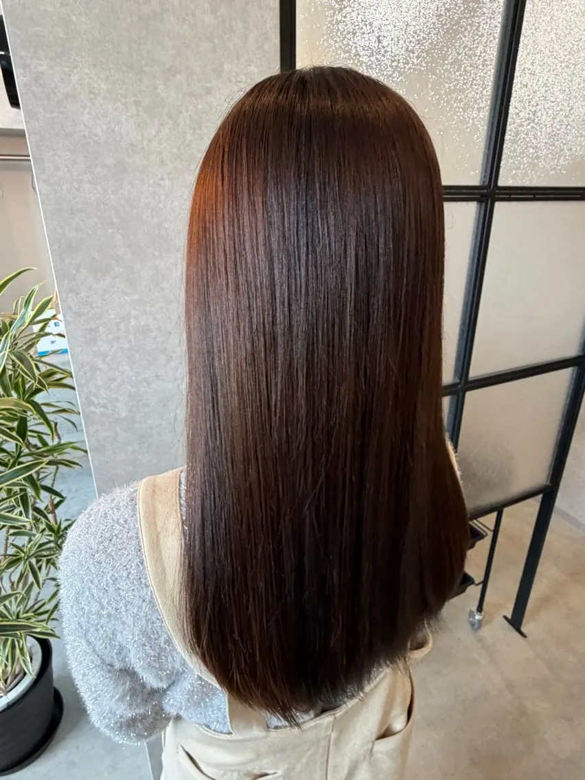 セミロング カラー カット 縮毛矯正 トリートメント 中垣内勇樹 【髪質改善特化】のヘアスタイル