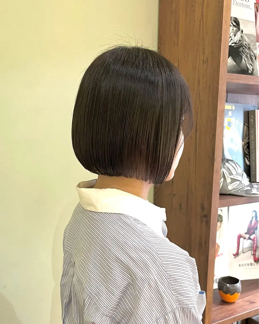 ショート ボブ ショートカット / 銀座/ 青山莉奈のヘアスタイル