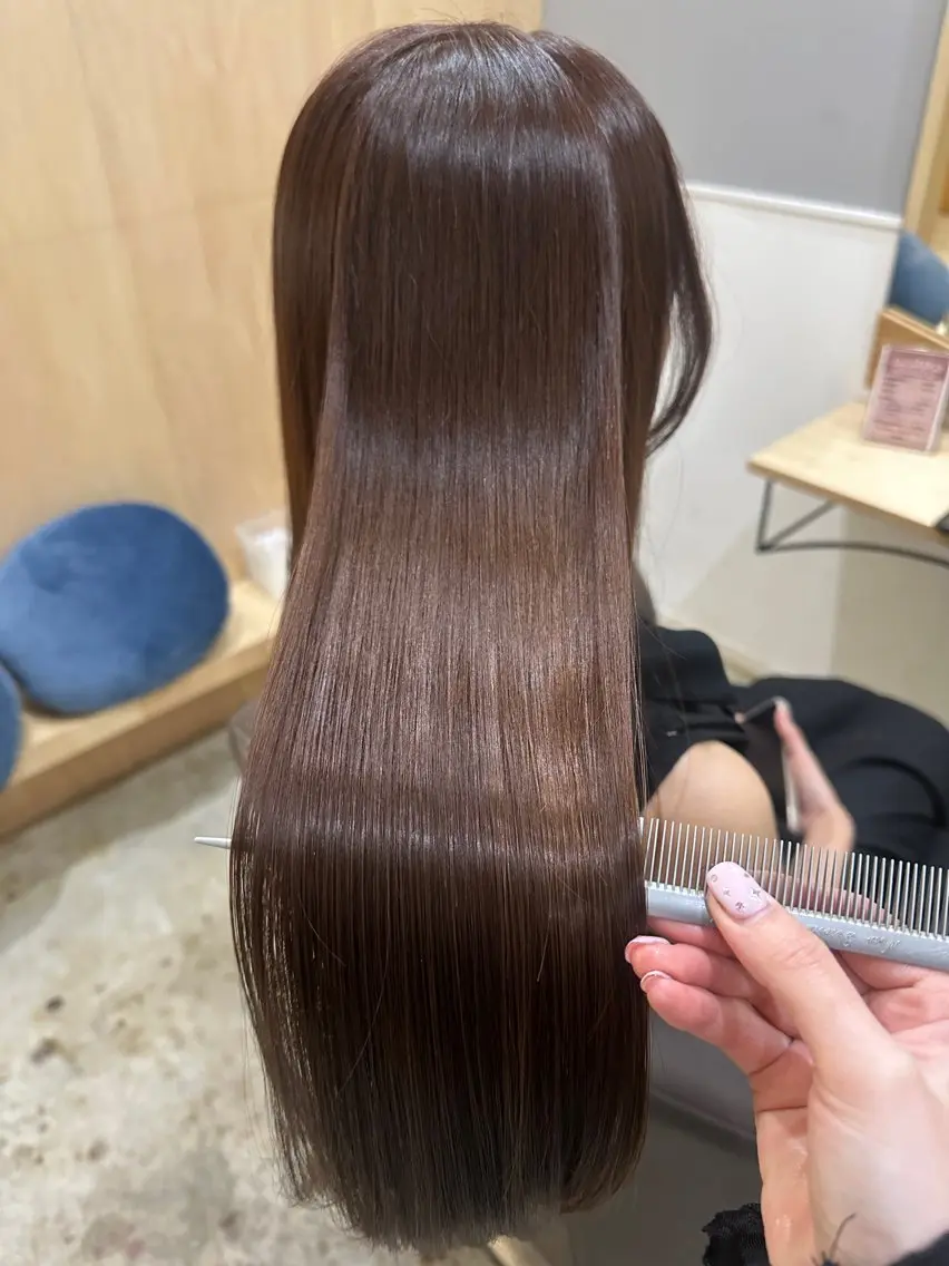 ミディアム ヘアカラー トリートメント miloc MOMOKAのヘアスタイル