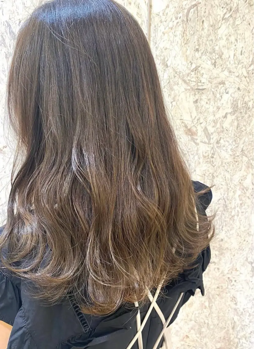 セミロング ヘアカラー リズ 都島のヘアスタイル