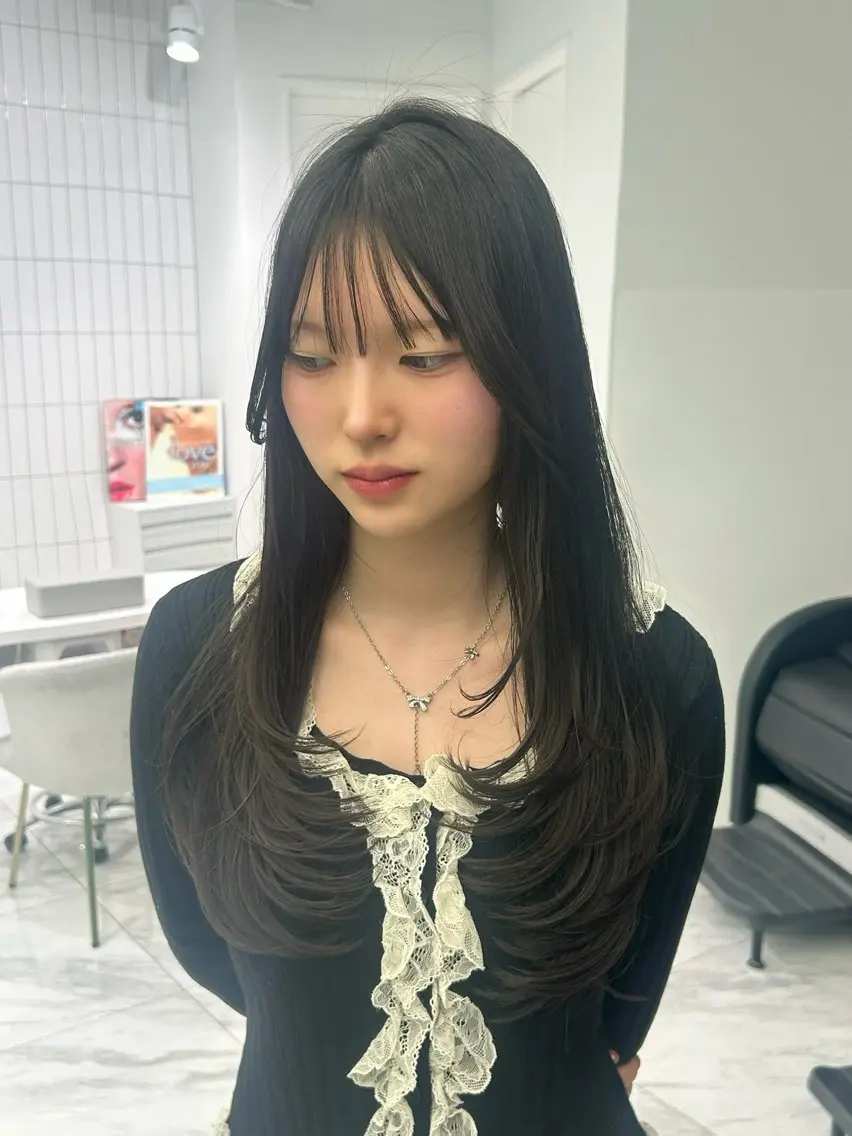 ロング カラー オールマイティ美容師 💋𝑨𝑵𝑵𝑨のヘアスタイル