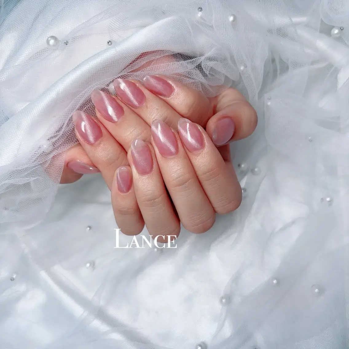 ネイル キラキラネイル 韓国ネイル 春ネイル ワンホンネイル 冬ネイル ハンドネイル Lance nailのネイルデザイン
