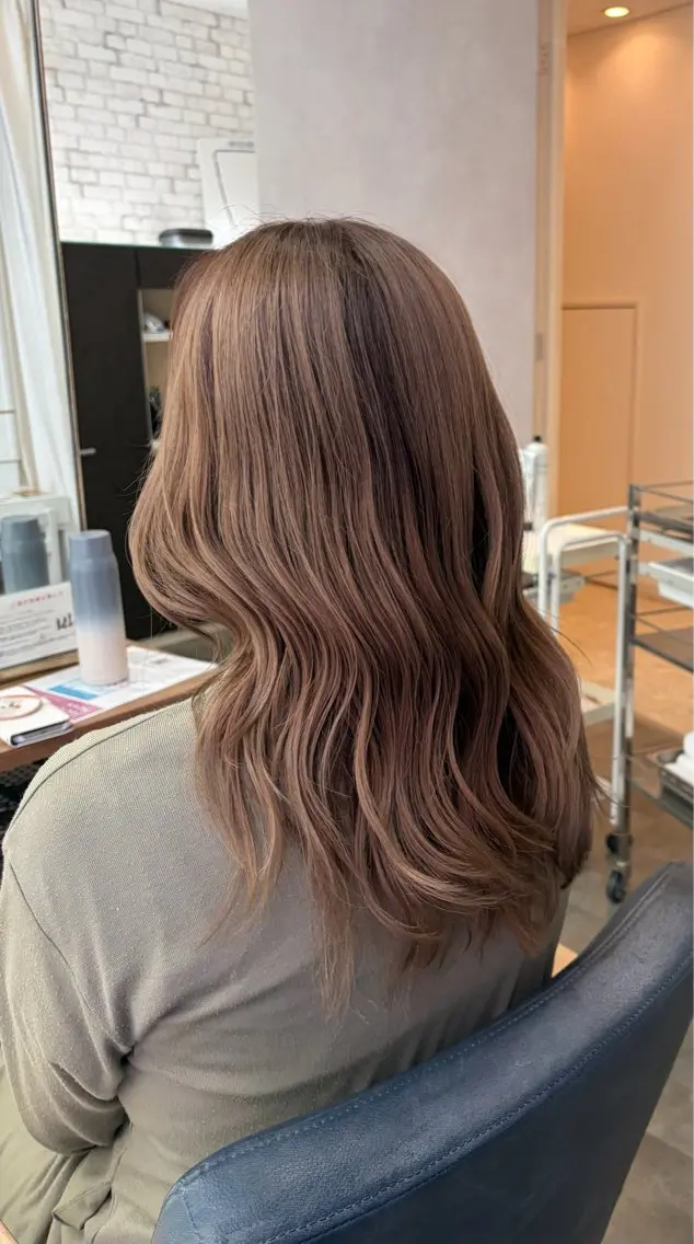 ロング 芝淵 日留菜のヘアスタイル