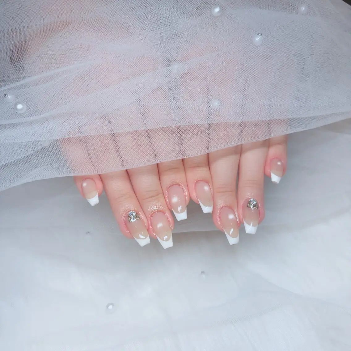 🌹💓フレンチネイル🦄💎✨の写真