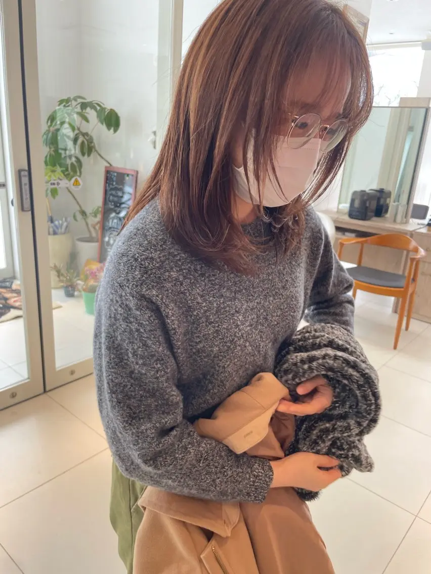 セミロング カラー ショートボブ インナーカラー ボブ レイヤーカット 鶴岡で縮毛矯正なら お任せ!ハヤシナオミのヘアスタイル