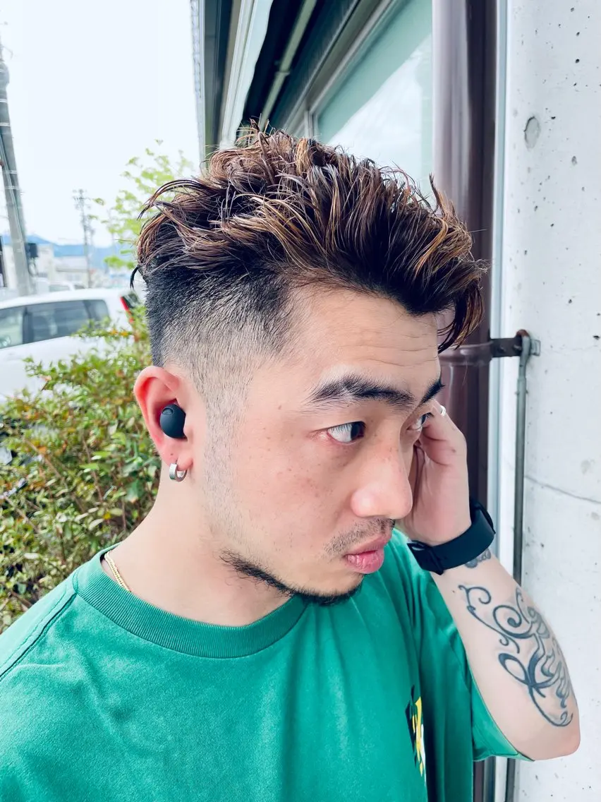 メンズ メンズメッシュ メンズパーマ カット ヘアカラー フェードカット 🕺🏻タイスケのヘアスタイル