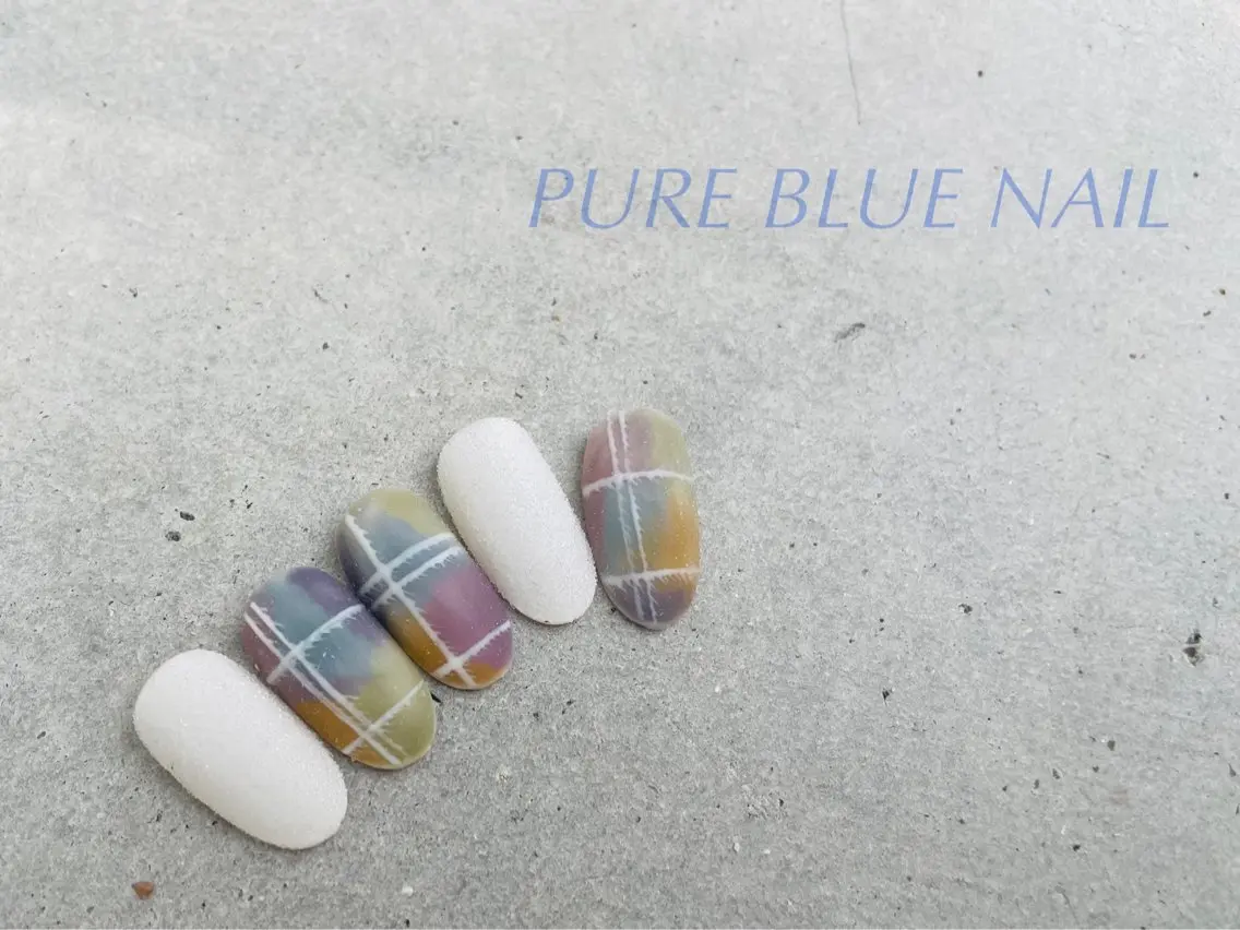 ネイル PURE BLUE NAILのネイルデザイン
