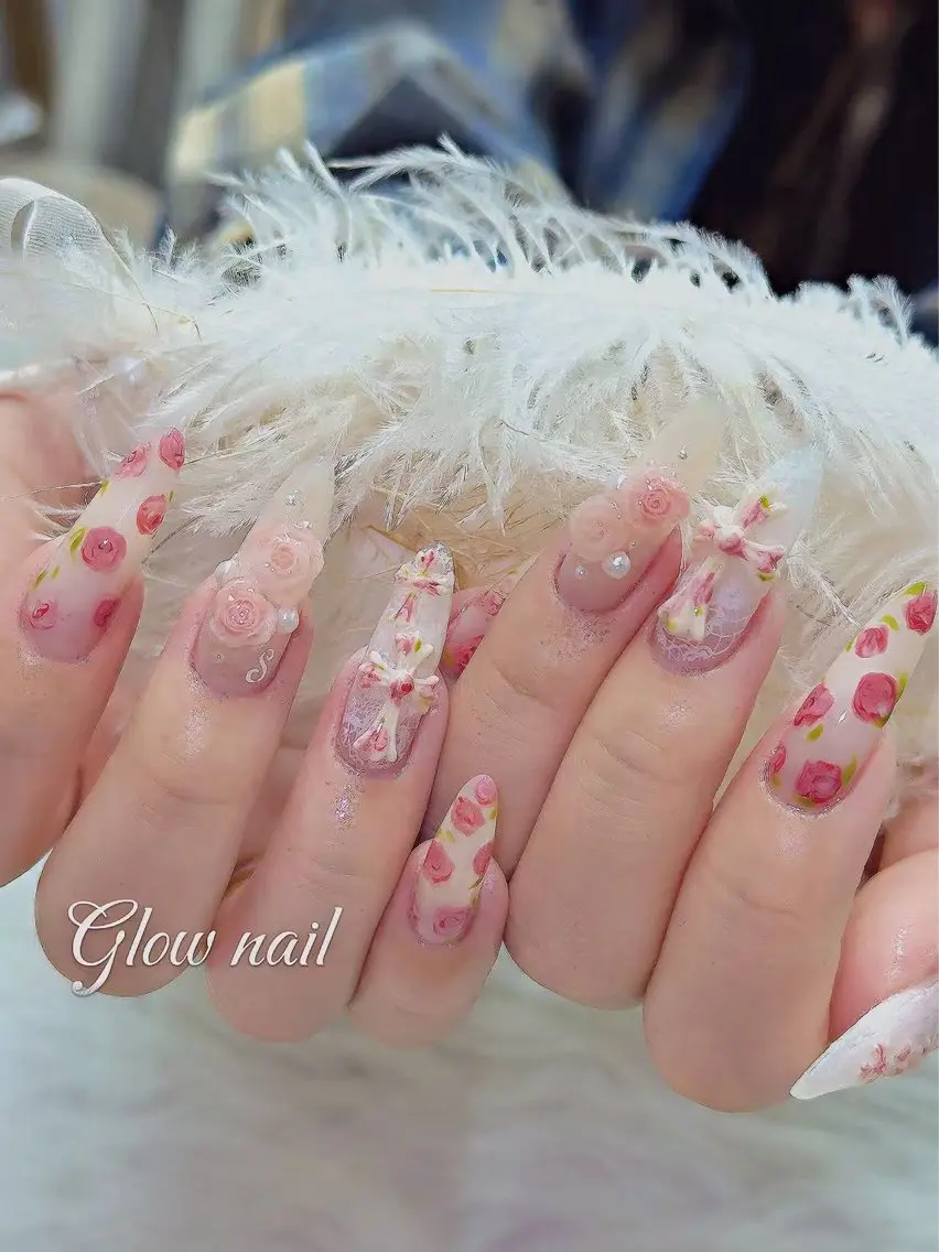 ネイル Glow Nail スカルプ専門店のネイルデザイン