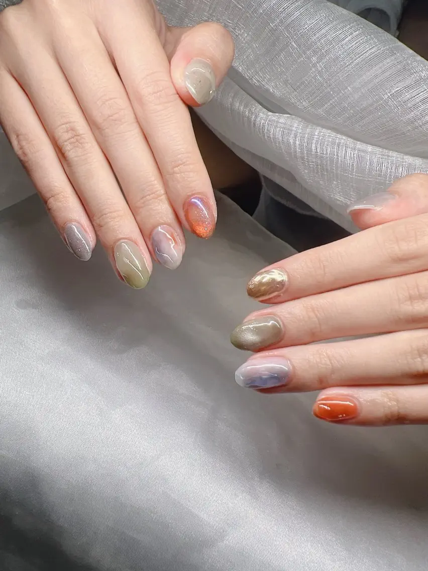 ネイル 長さ出し グラデーション 卒業式 キラキラネイル マグネットネイル ハンドネイル Lee Nailsのネイルデザイン