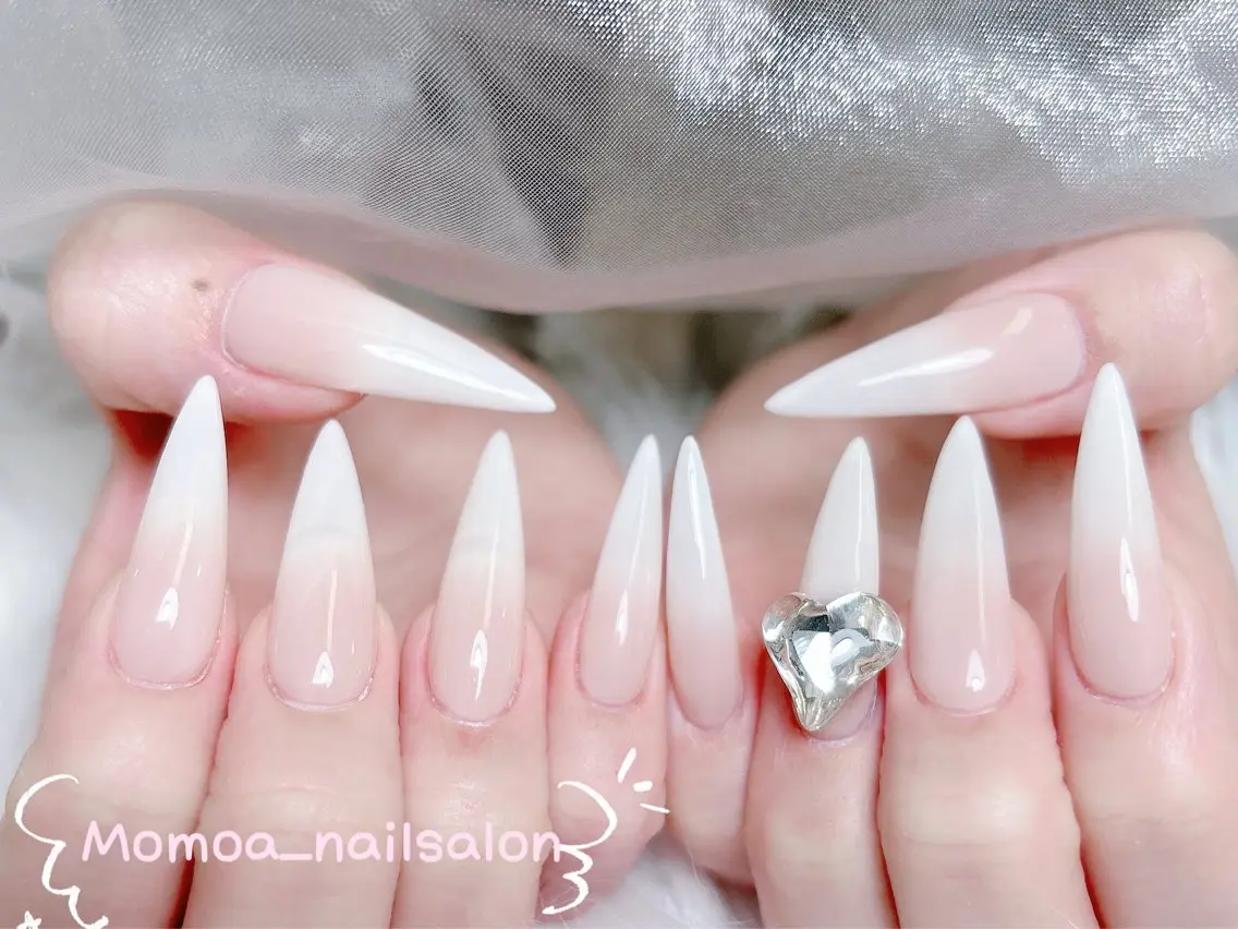 ネイル 成人式 ロングネイル マグネットネイル 大理石ネイル(マーブル) 持ち込み ハンドネイル MoMoA Nail ネイル長さ出し専門店のネイルデザイン
