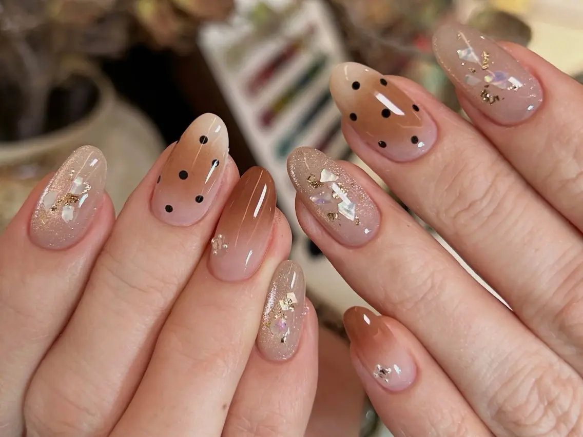 ネイル ブラウン フットネイル フレンチネイル グラデーション 氷ネイル・うるうるネイル ハンドネイル Mixx Nail_ Studioのネイルデザイン