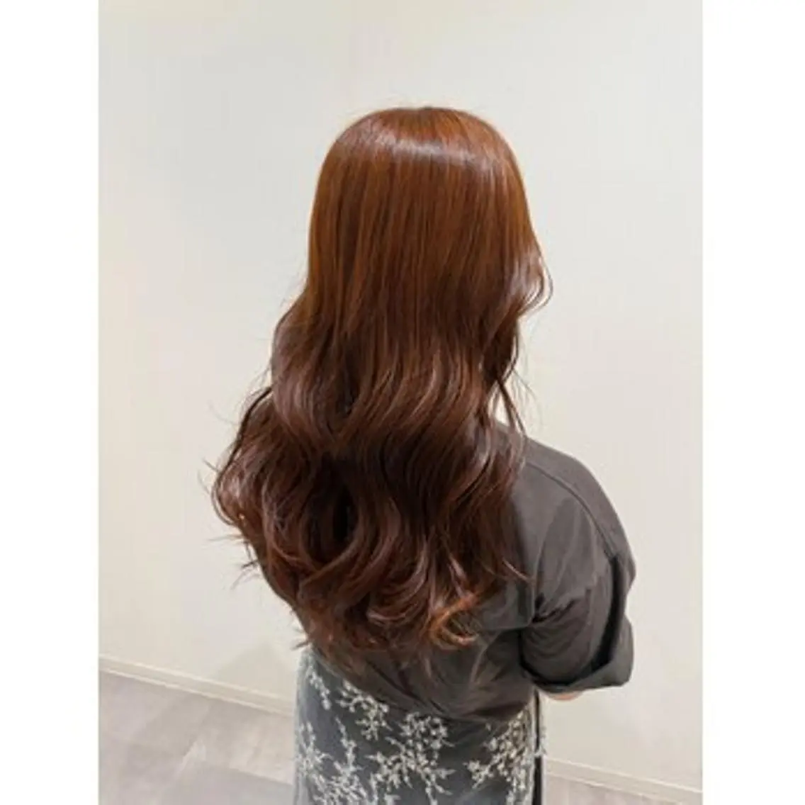 ロング カラー ベージュカラー ブリーチ ブラウンカラー ケアブリーチ 透明感カラー カット ヘアカラー トリートメント 🌜ROW町田 🌛 公式のヘアスタイル
