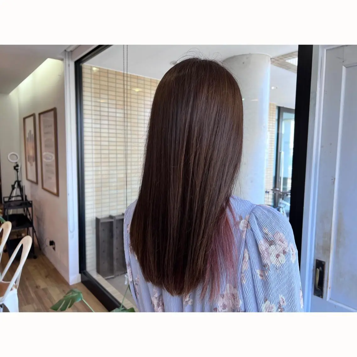 ロング カラー ブラウンカラー ピンクカラー ヘアカラー トリートメント ツキダテ ユイのヘアスタイル
