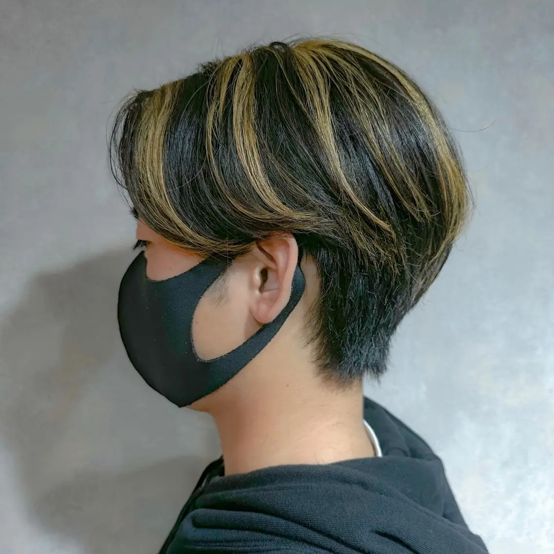 ミディアム カラー メンズ ミディアムパーマ カルマパーマ メンズパーマ スペインカール カット ヘアカラー トリートメント 朝楽メンズパーマ 🥇メンズカット吉田のヘアスタイル