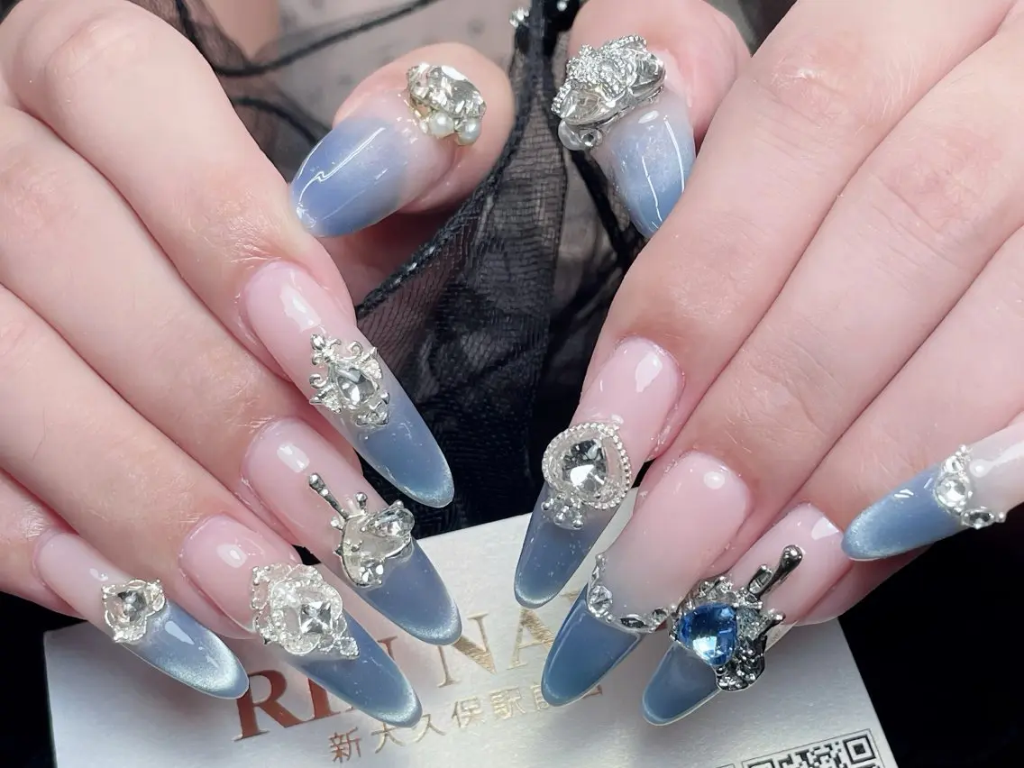 ネイル アートネイル フレンチネイル ジェルネイル 韓国ネイル ミラーネイル Rin Nail 新大久保店のネイルデザイン