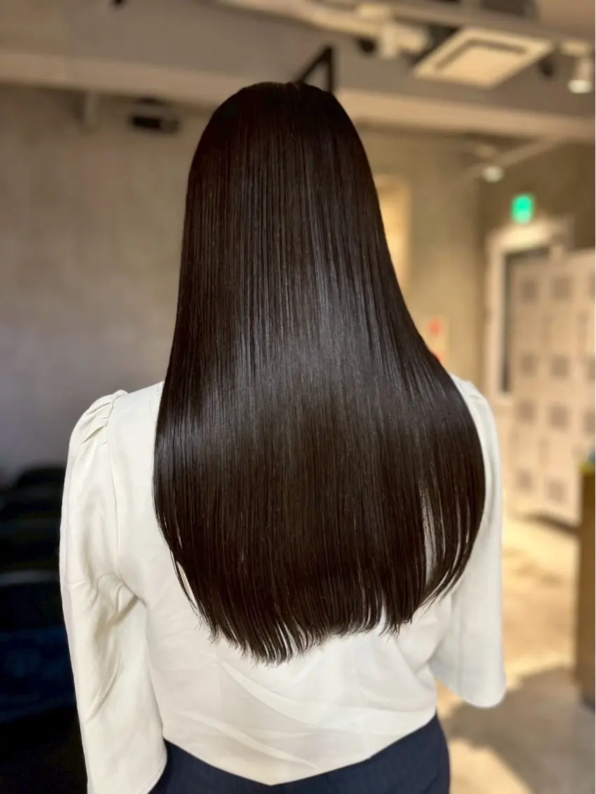 【minimo限定価格✨️】  🫧縮毛矯正🫧  ￥6000の写真